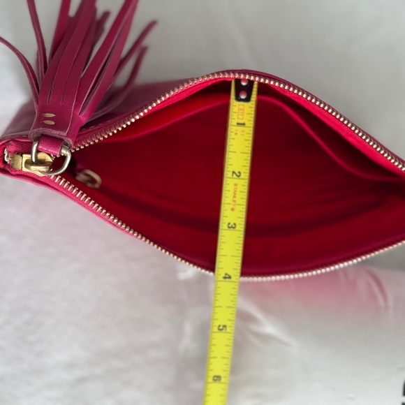 clutch - Picture 3 of 3